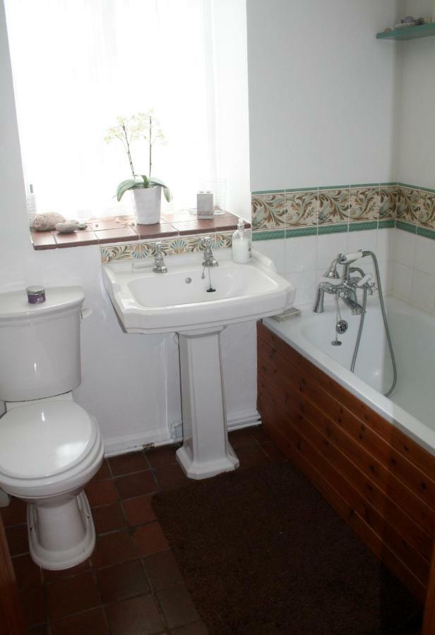 The Cottage Абътсбъри Екстериор снимка